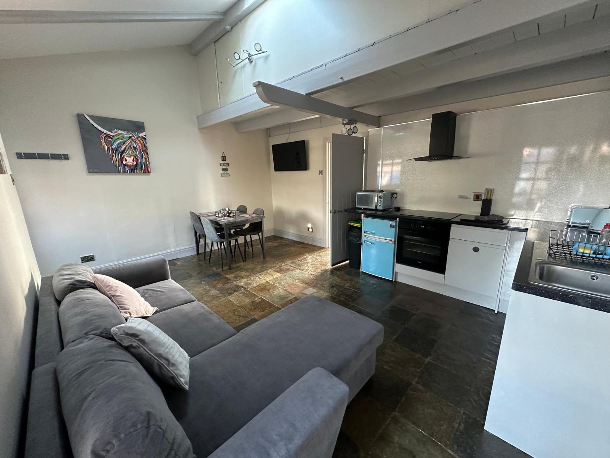 Dwylig Isa Holiday Cottages Rhuddlan Room photo
